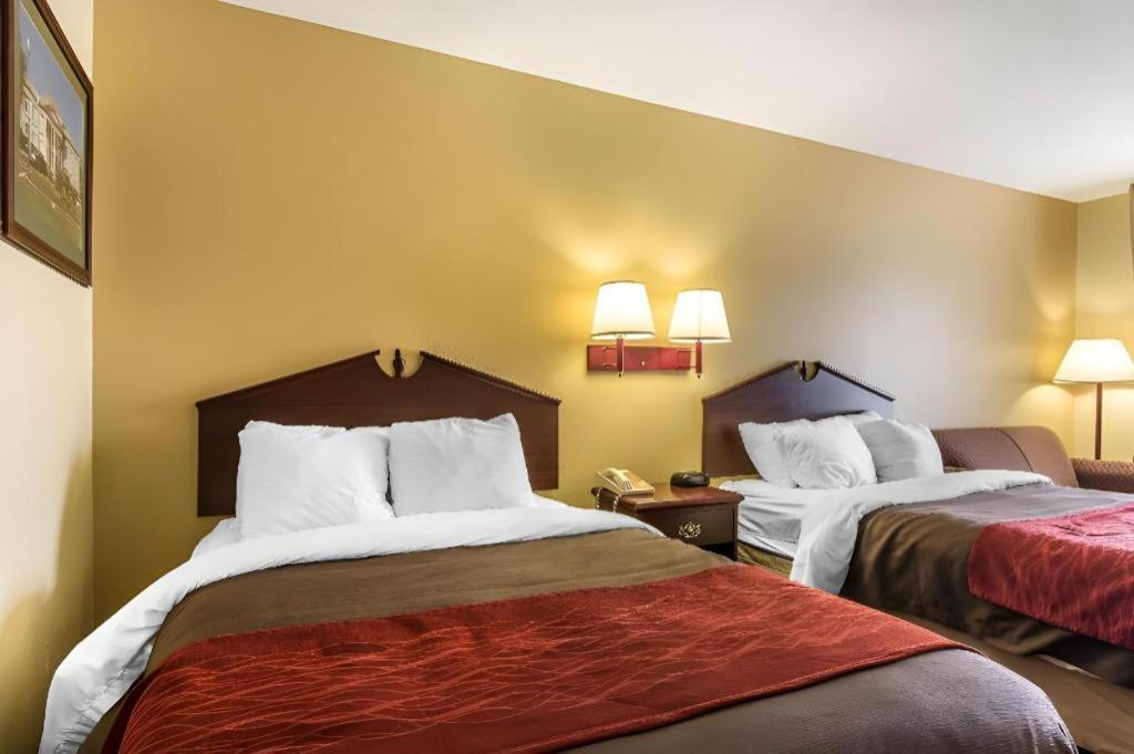 Quality Inn Andalusia Exterior photo